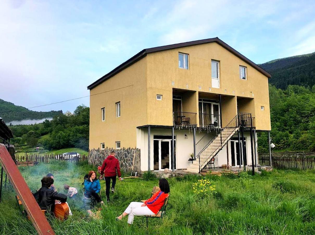 Stop House 梅斯蒂亚 外观 照片